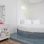 Bed & Breakfast Aletrivillas Exo Gonia